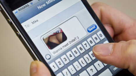 Is Sexting Flirting? Best Guide